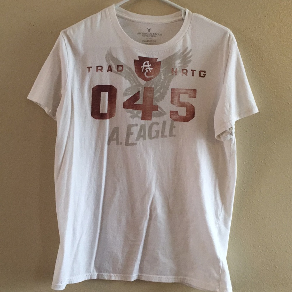 American Eagle "Classic Fit" shirt